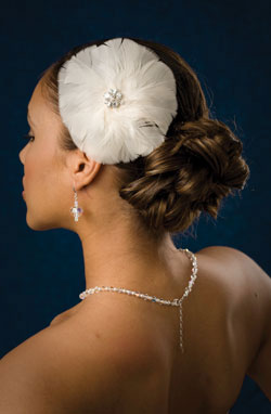 Circular Feather Fascinator with Vintage Style Broche Center