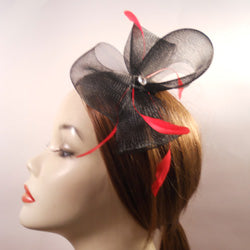 Horsehair Fascinator with Coque Feathers and Rhinestone Brooch Center