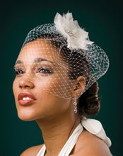 Load image into Gallery viewer, Basic Fly Away Birdcage Veil with Triangle Pointed Feather Flower with Crystal Brooch Center .