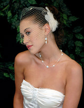 Load image into Gallery viewer, Pearl Bandeau Birdcage Veils with Feather with Flat Back Pearl Accent