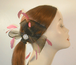 Horsehair/Crinoline Fascinator with Vintage Inspired Brooch and Coque Feathers