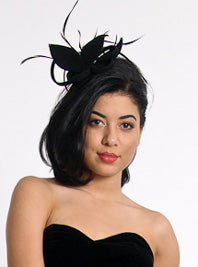 Velour Fascinator with Biot Feathers